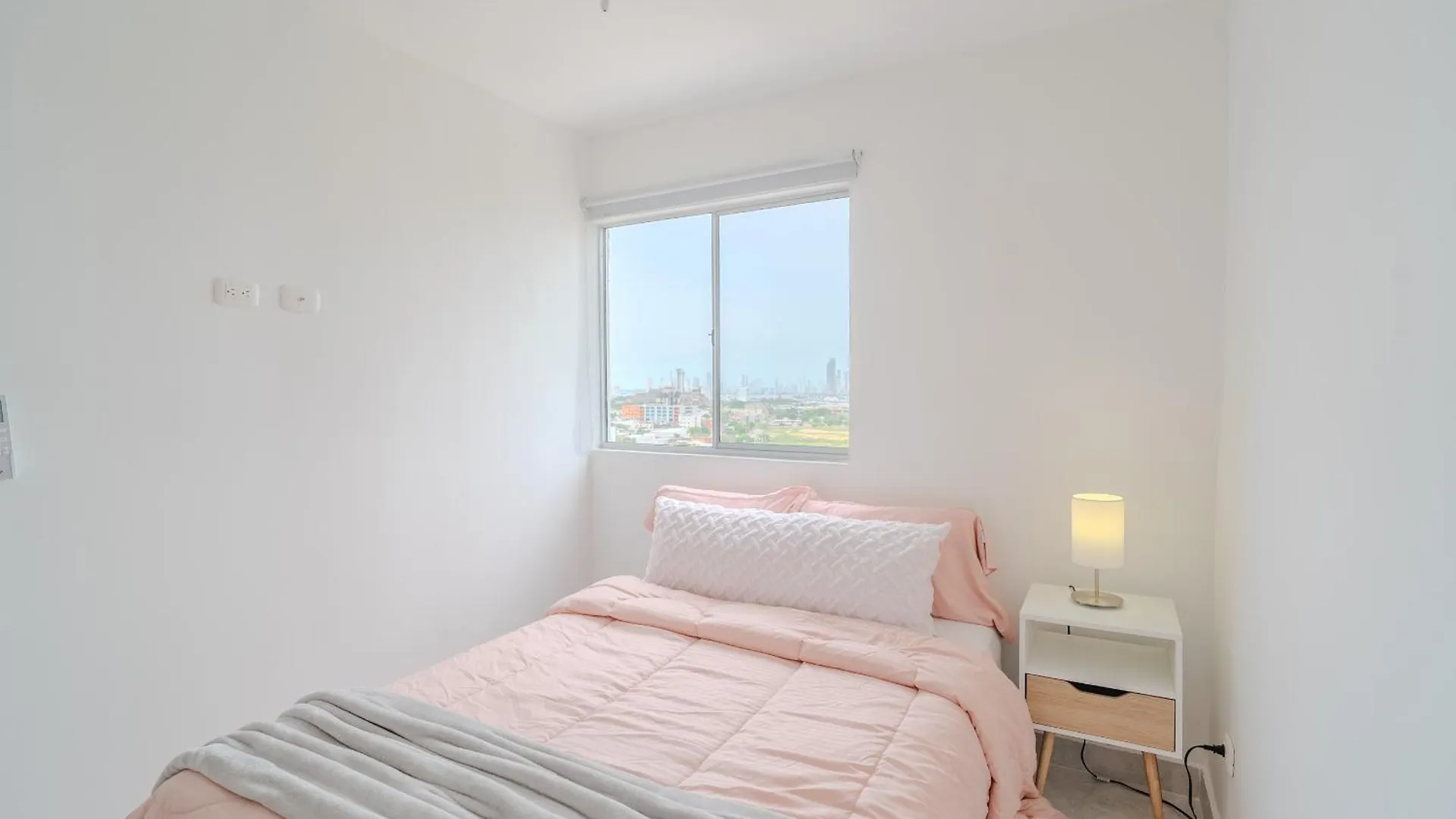 Apartamento De 3 Habitaciones En Cartagena Cerca A La Playa Apartment