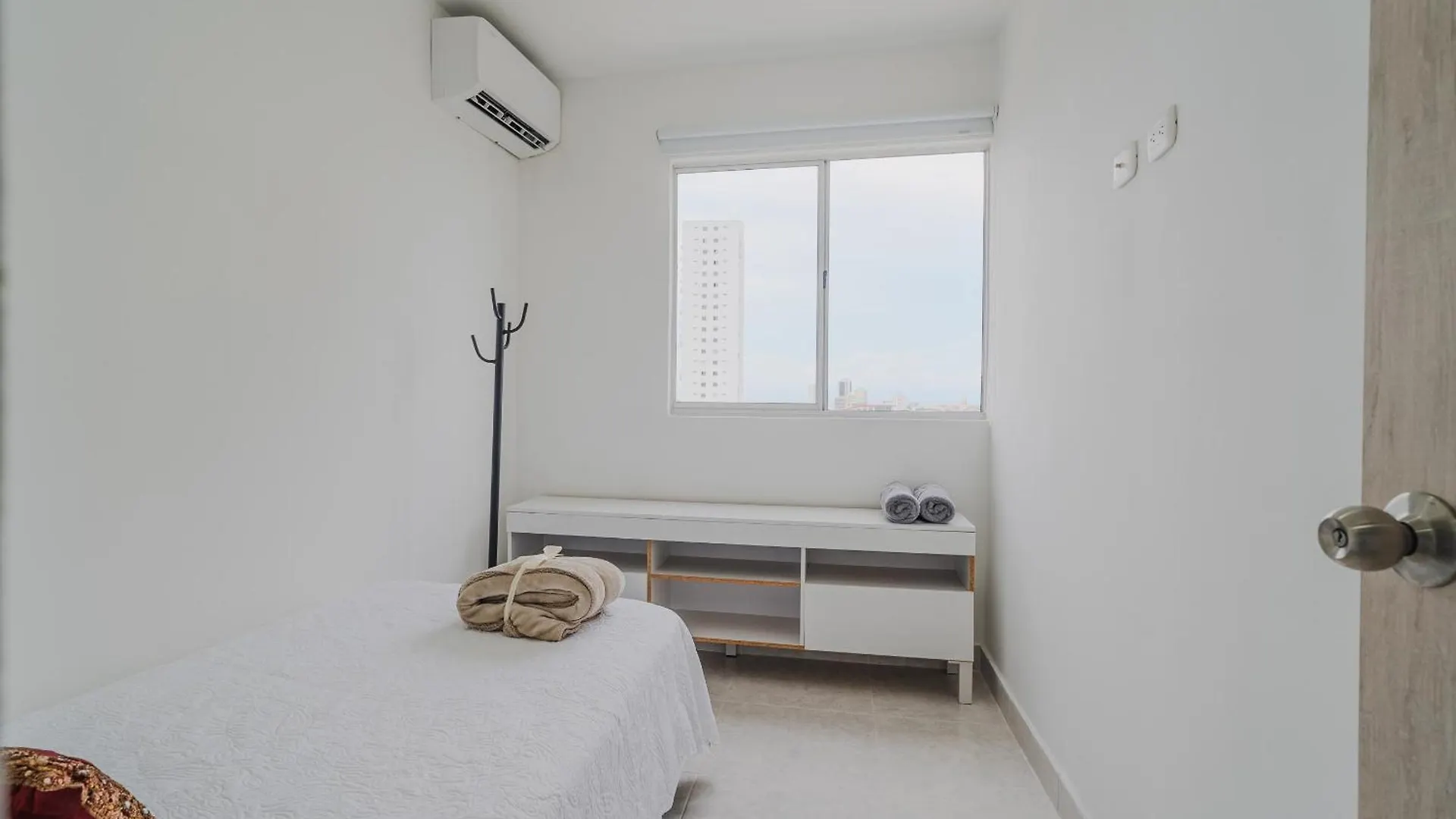 Apartamento De 3 Habitaciones En Cartagena Cerca A La Playa 0*,  Colombia