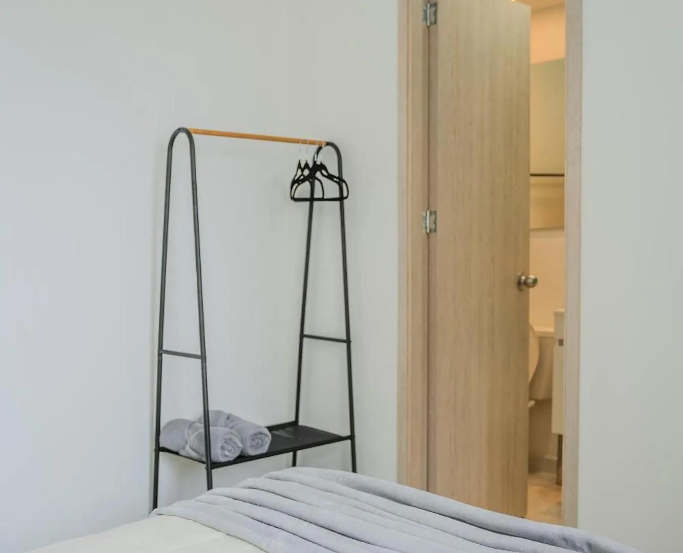 Apartamento De 3 Habitaciones En Cartagena Cerca A La Playa