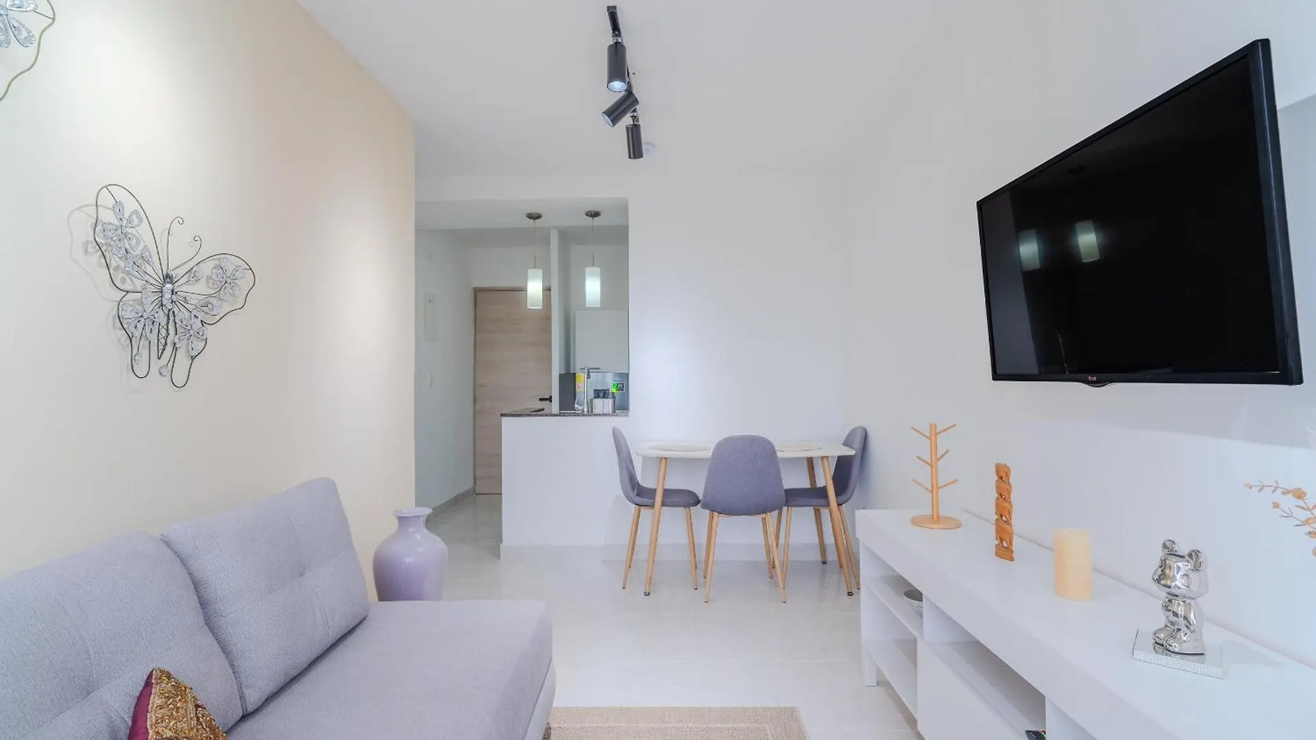 Apartamento De 3 Habitaciones En Cartagena Cerca A La Playa Apartment